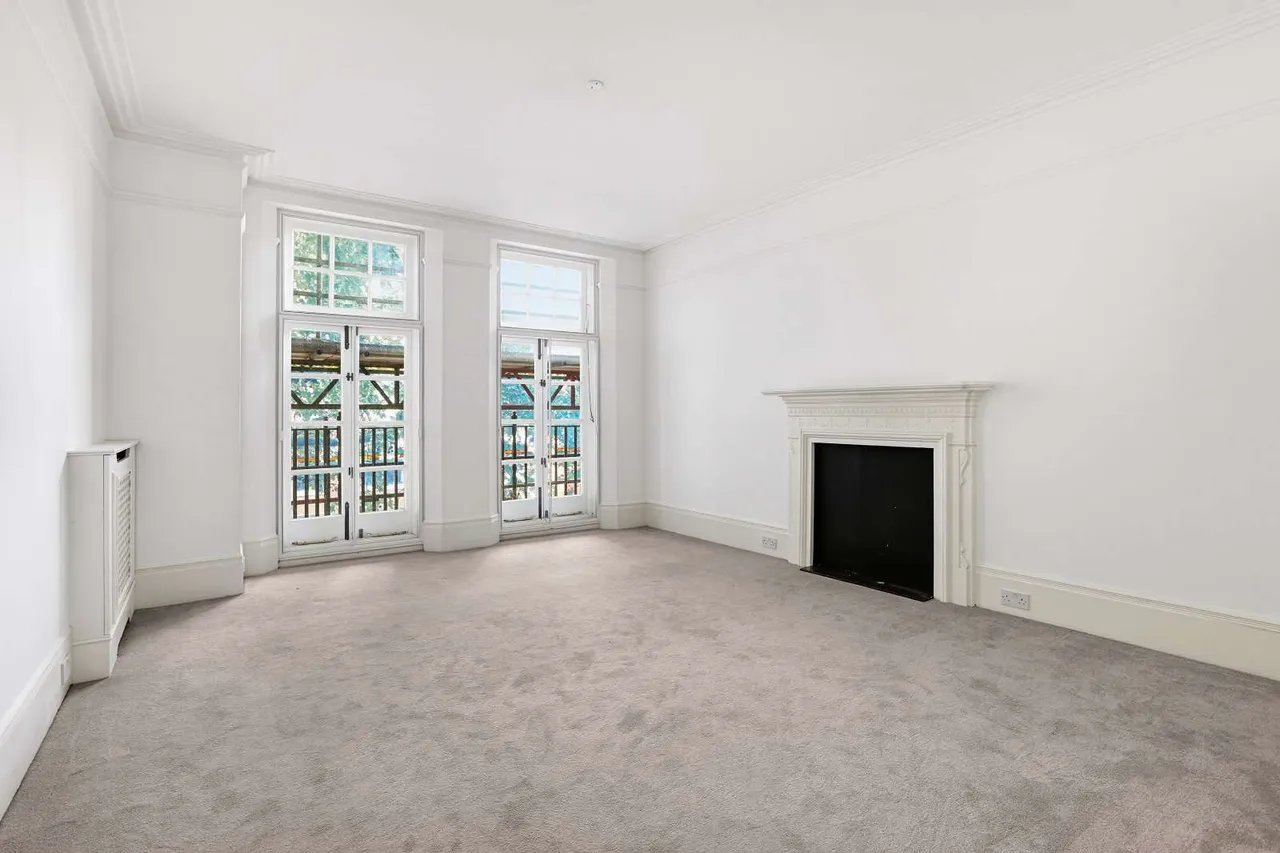 Old Brompton Road, London, SW5, photo 2