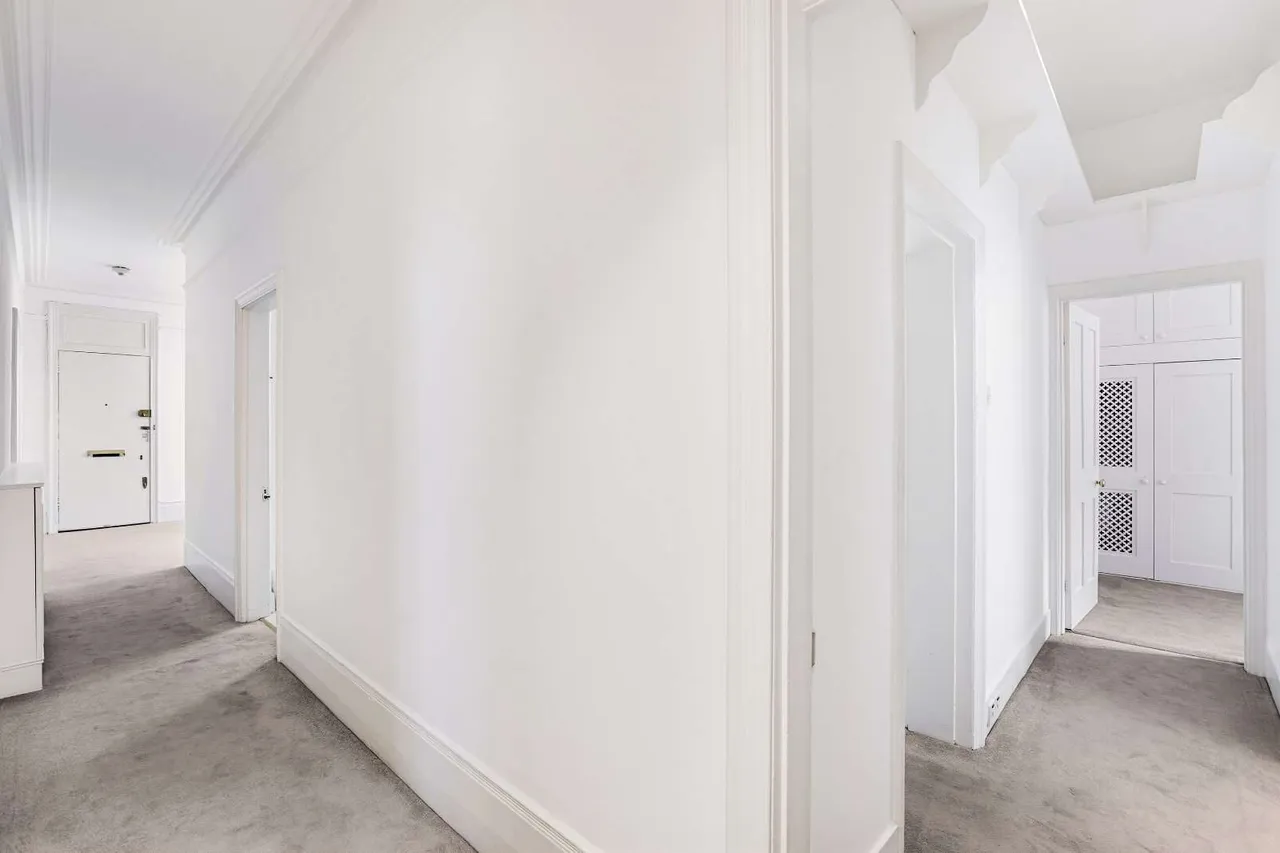 Old Brompton Road, London, SW5, photo 17