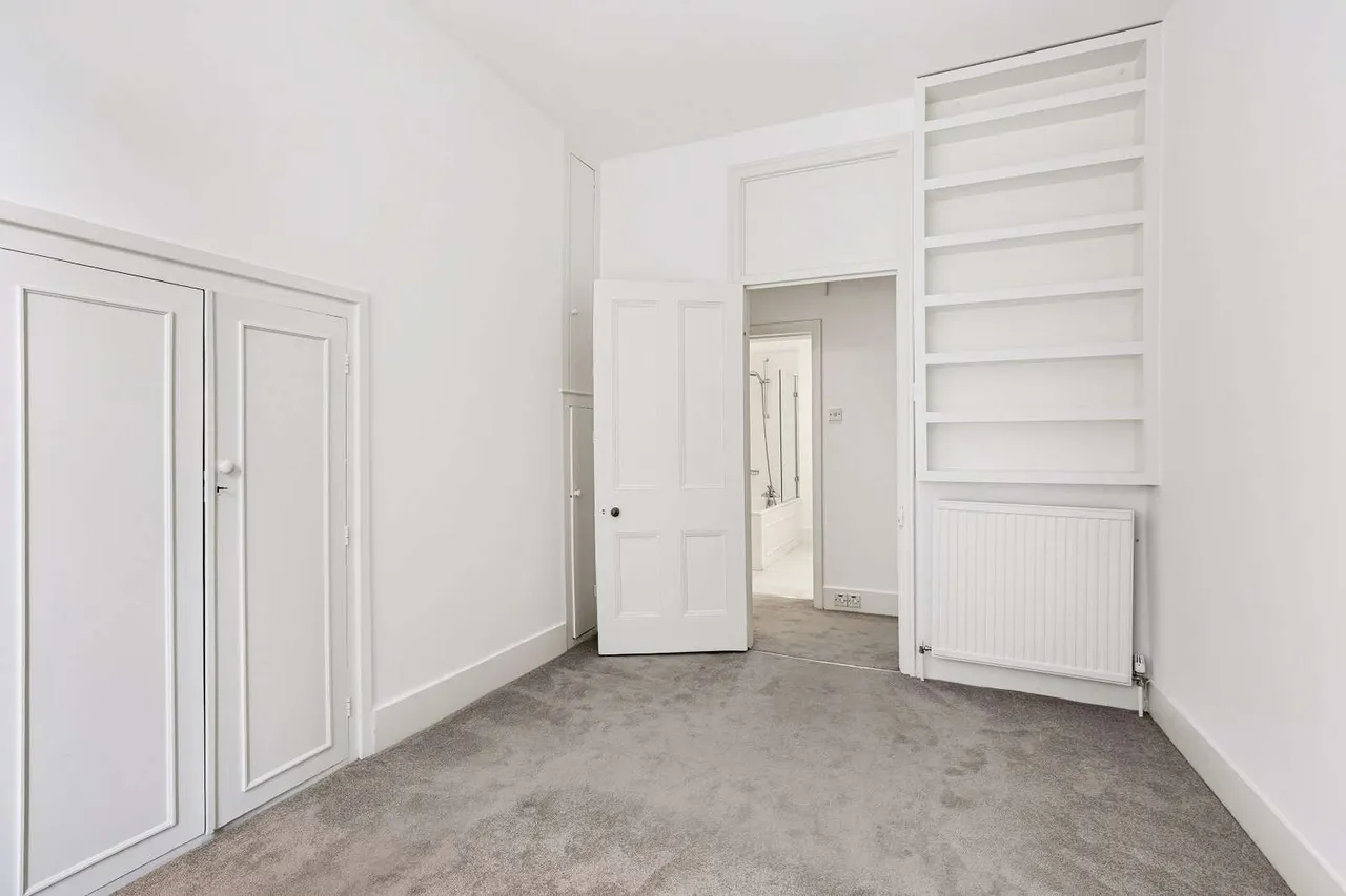 Old Brompton Road, London, SW5, photo 6