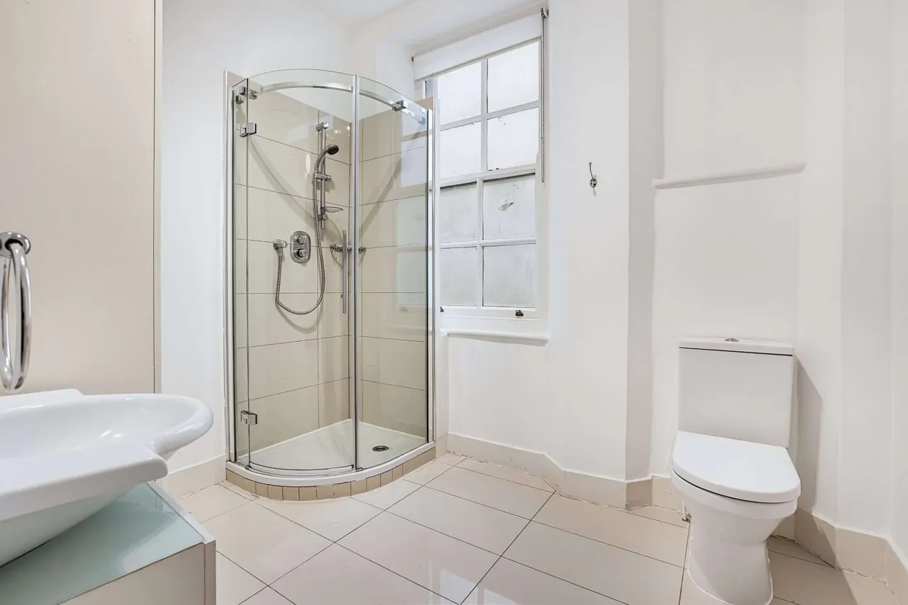 Old Brompton Road, London, SW5, photo 8