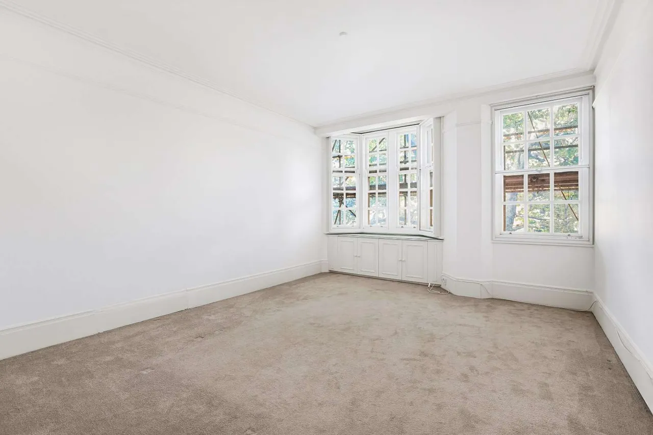 Old Brompton Road, London, SW5, photo 19