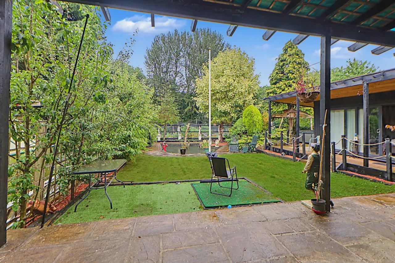 Cavendish Crescent, Alsager, photo 3