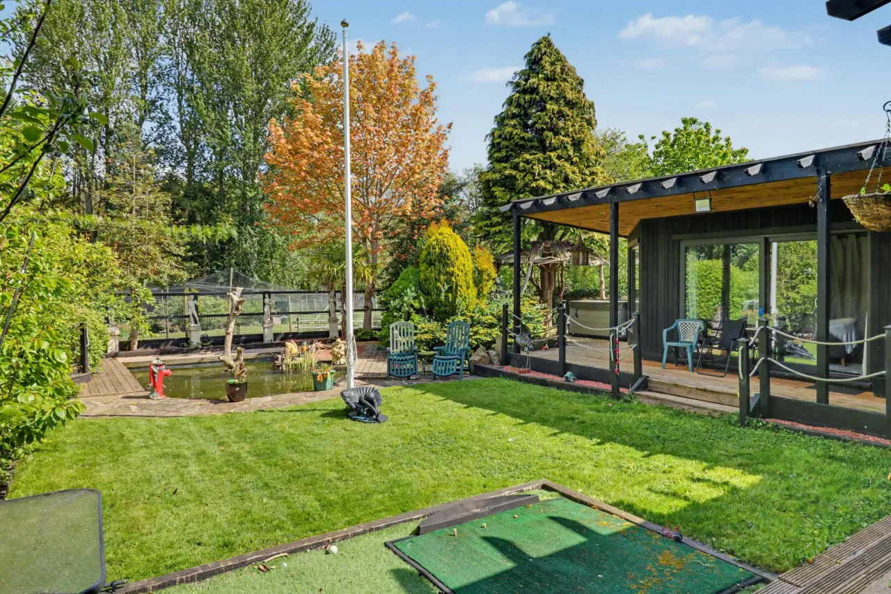 Cavendish Crescent, Alsager, photo 24