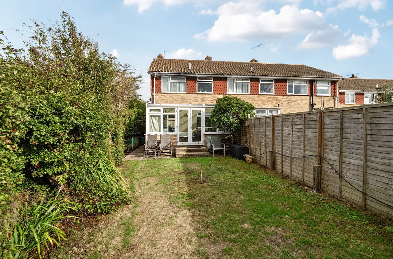 Larkfield Close, Lancing, BN15, photo 14