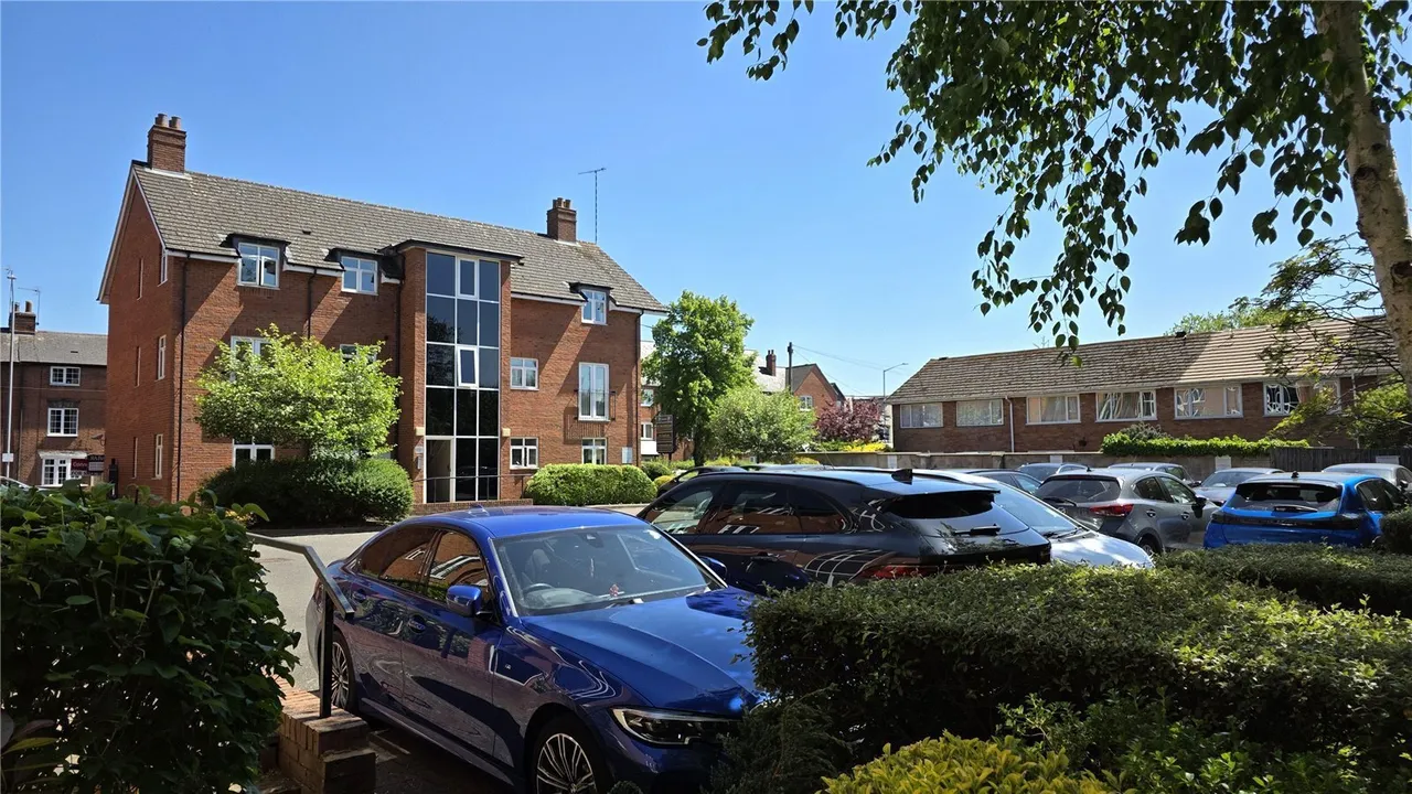2 bed flat for sale, Coventry Road, Warwick, CV34