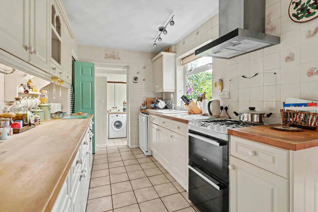 Farmdown Road, Stafford, photo 6