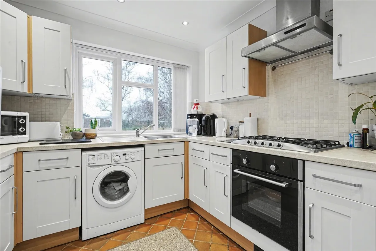 Collingwood Road, Long Eaton, NG10, photo 7