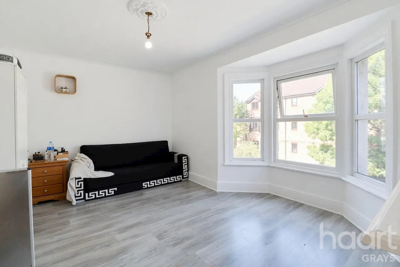 Southland Terrace, Purfleet, RM19, photo 4