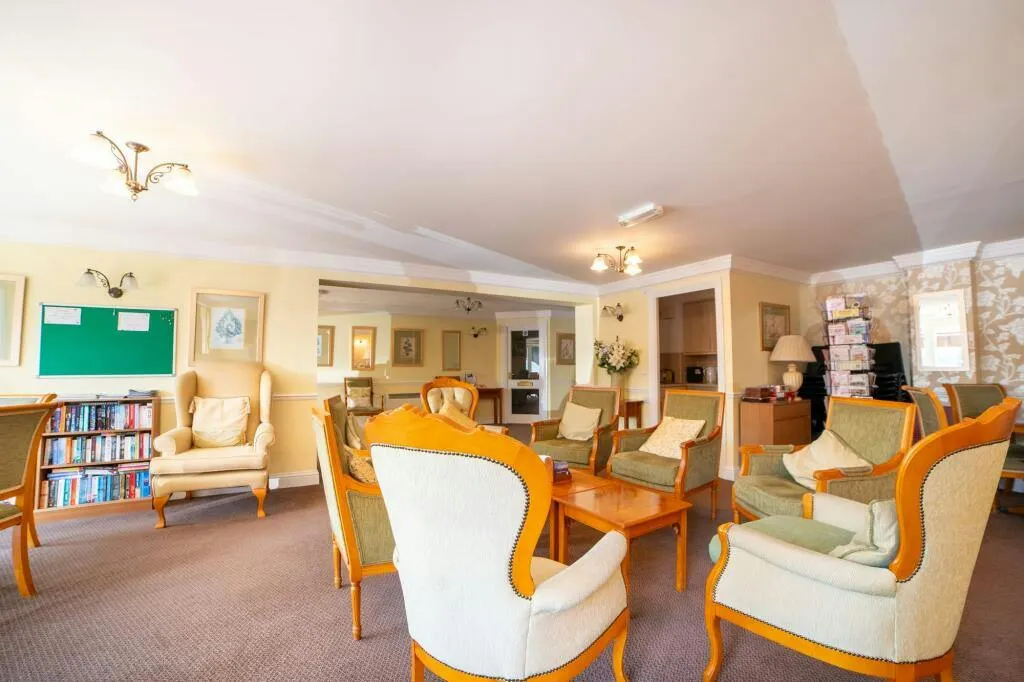 Laleham Gardens, Queen Elizabeth Lodge Laleham Gardens, CT9, photo 13