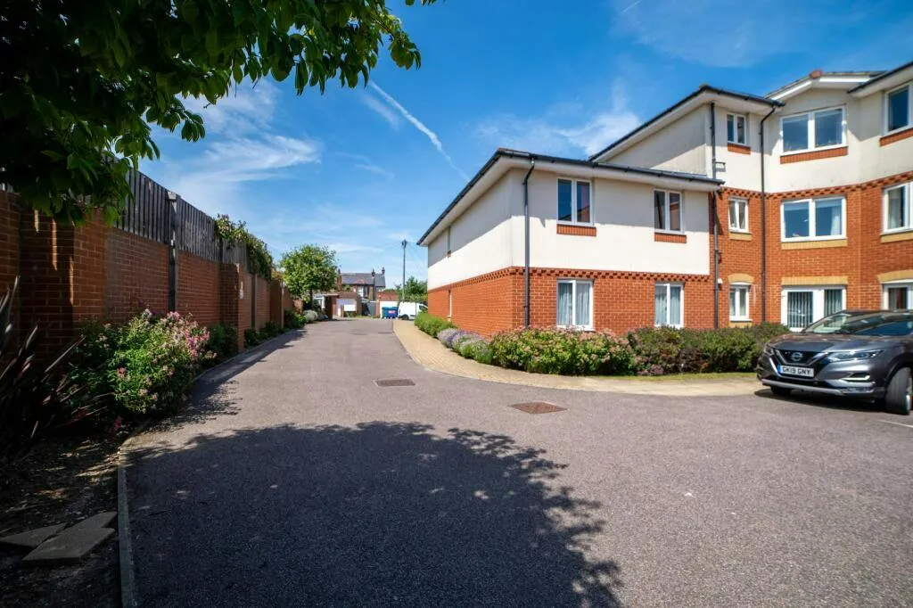 Laleham Gardens, Queen Elizabeth Lodge Laleham Gardens, CT9, photo 23