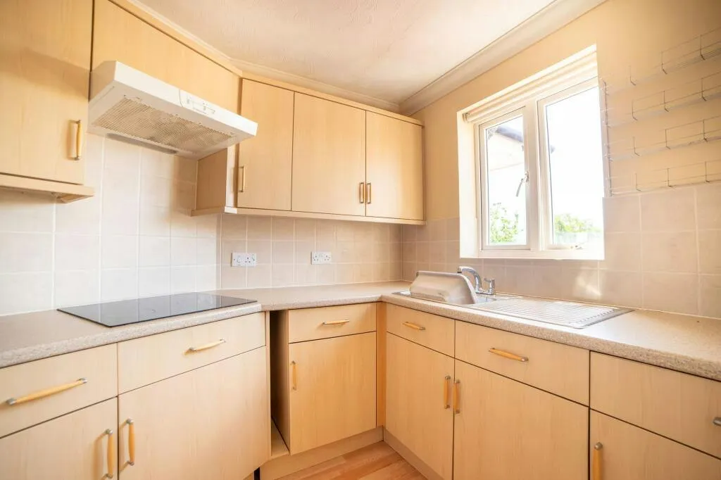 Laleham Gardens, Queen Elizabeth Lodge Laleham Gardens, CT9, photo 8