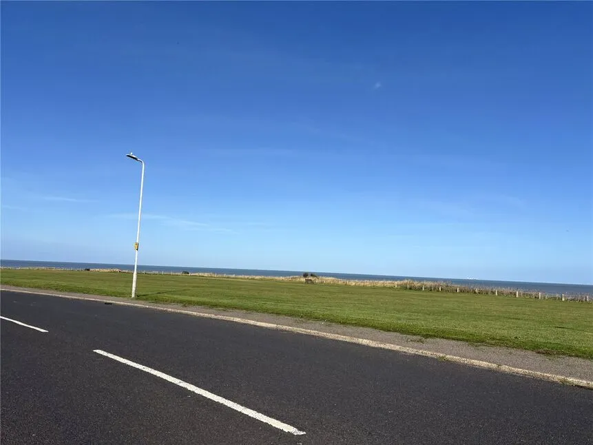 Cliff Road, Birchington, CT7, photo 5