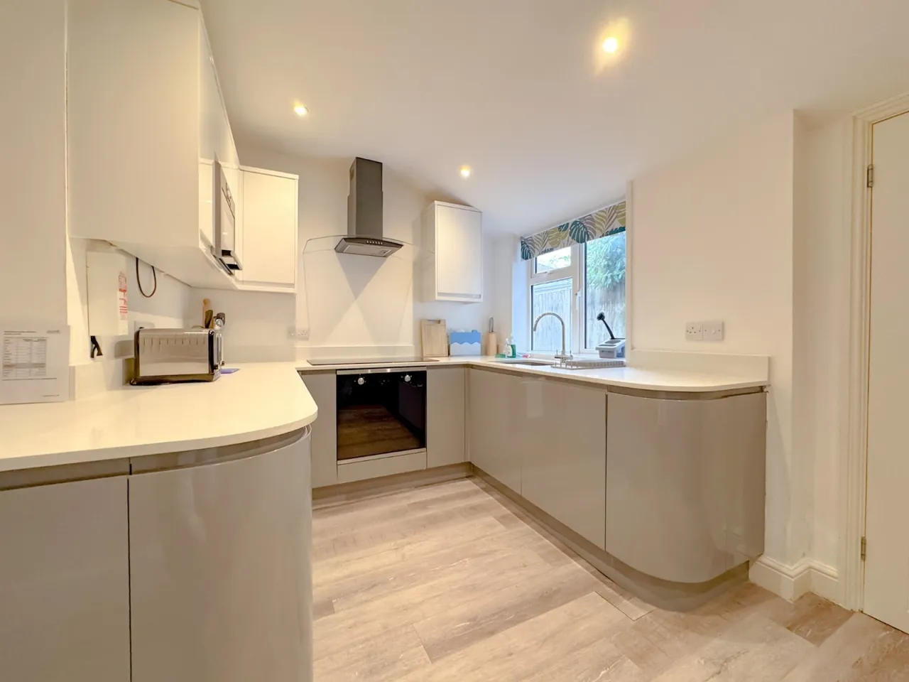 Pond Close, Patchway, BS34, photo 3