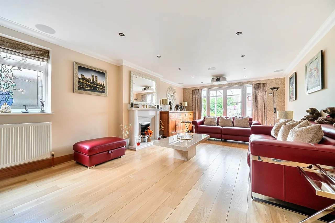 Uplands Park Road, Enfield, EN2, photo 6