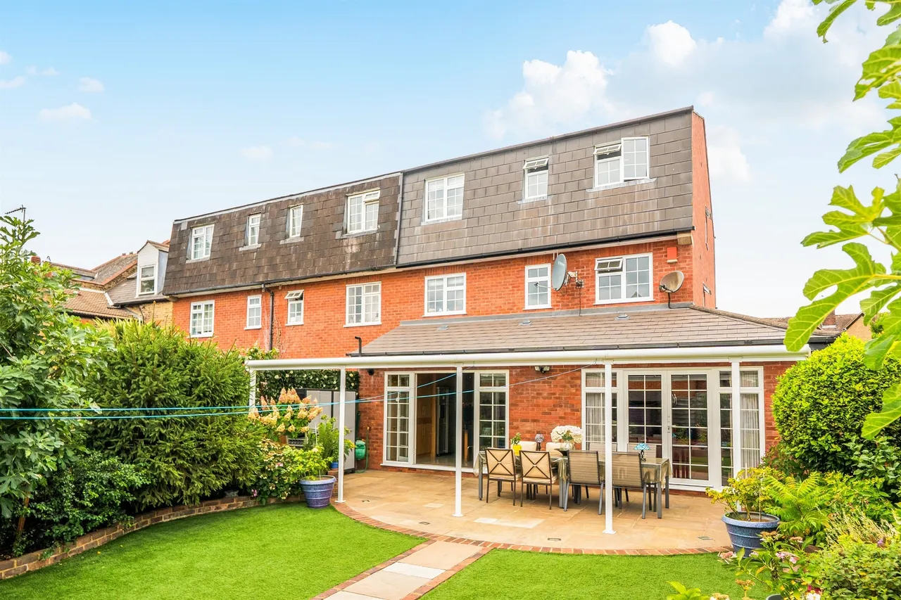 Uplands Park Road, Enfield, EN2, photo 23