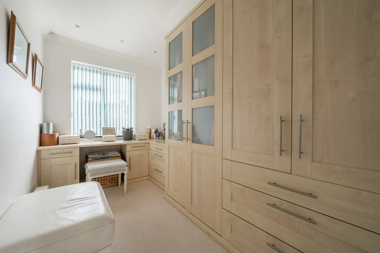 Uplands Park Road, Enfield, EN2, photo 15