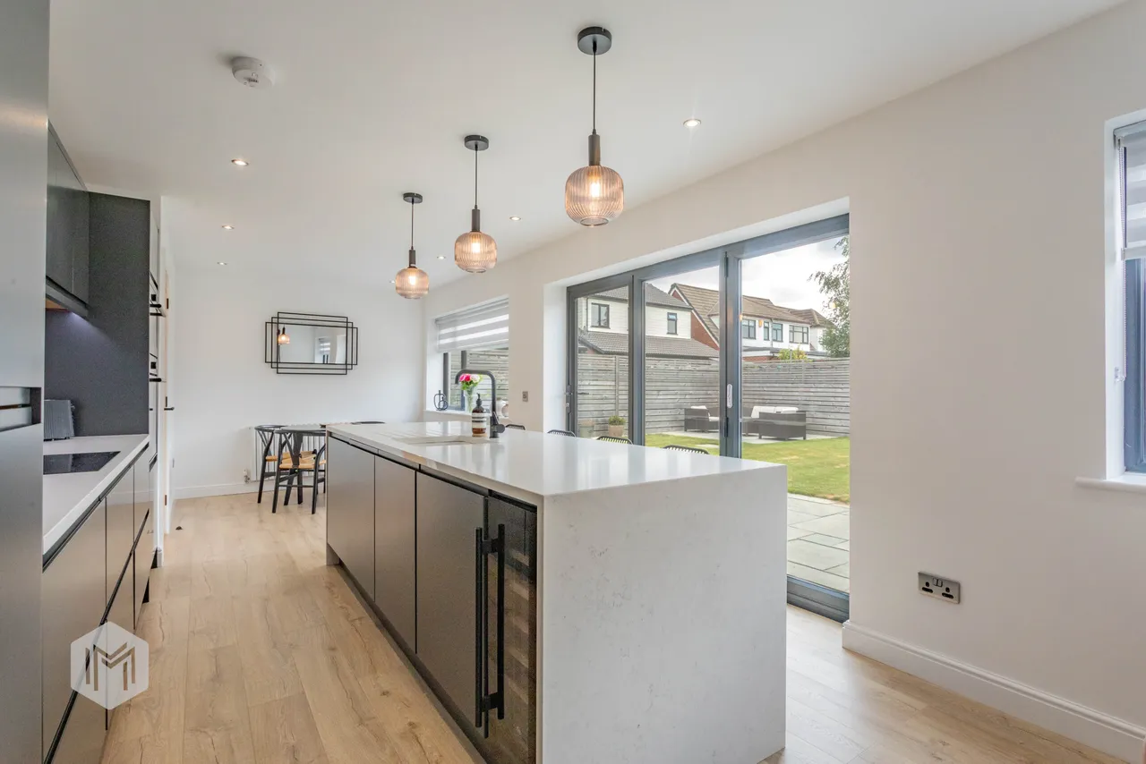 Rosedale Avenue, Lowton, Warrington, WA3 2RW, photo 5