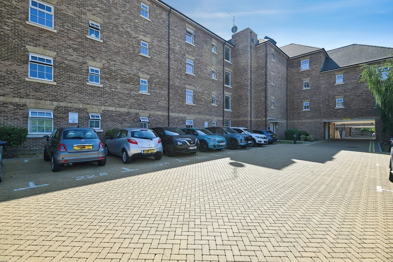 Chimney Avenue, Maidstone, Kent, ME14, photo 8