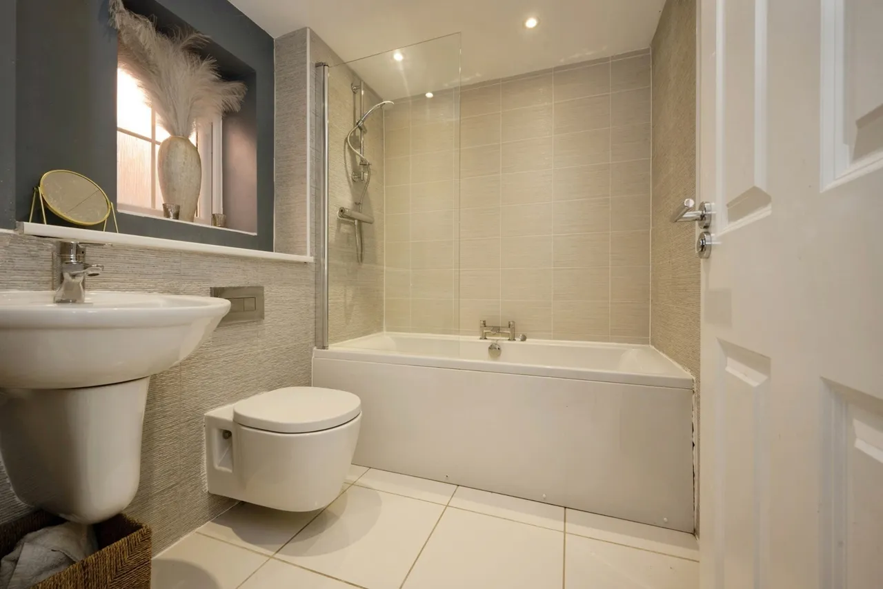 Abbott Corner, Marston Moretaine, MK43, photo 17