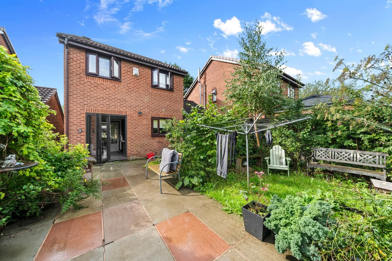 Belvedere Road, Ashton-In-Makerfield, Wigan, Wigan, WN4 8RU, photo 18