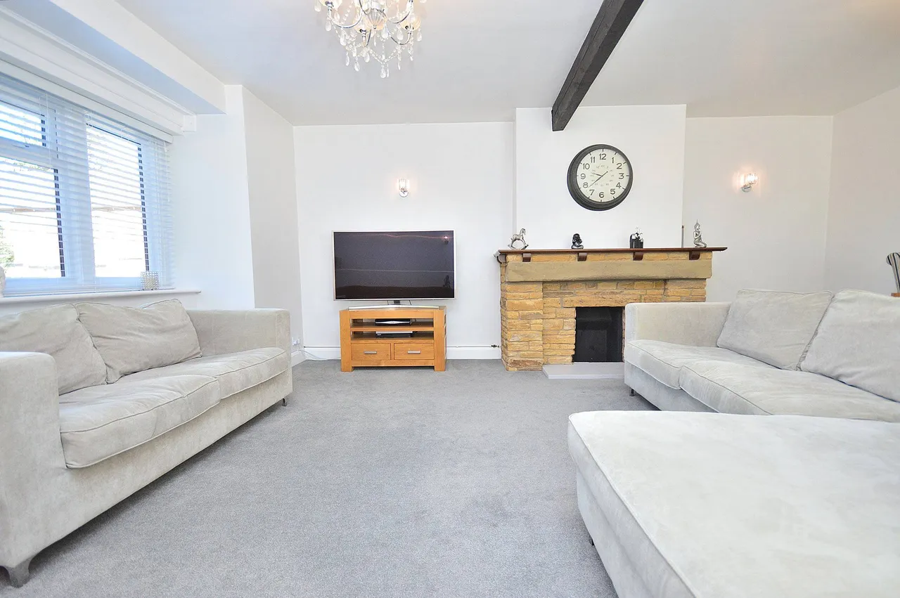 Manor Farm Road, Great Billing, Northampton, NN3 9EB, photo 8
