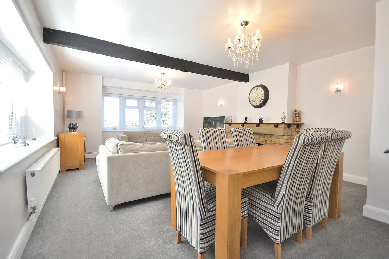 Manor Farm Road, Great Billing, Northampton, NN3 9EB, photo 3