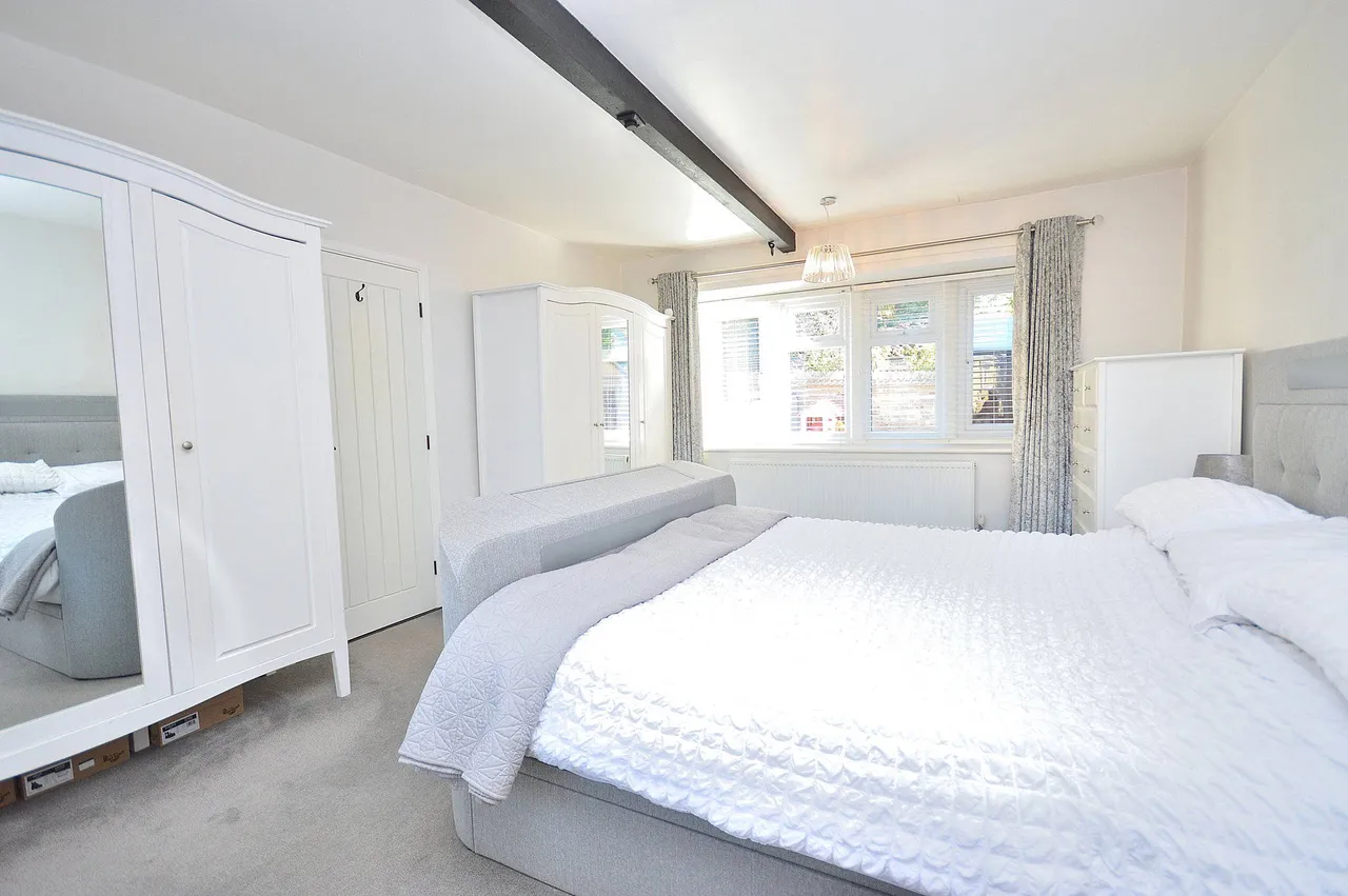 Manor Farm Road, Great Billing, Northampton, NN3 9EB, photo 14