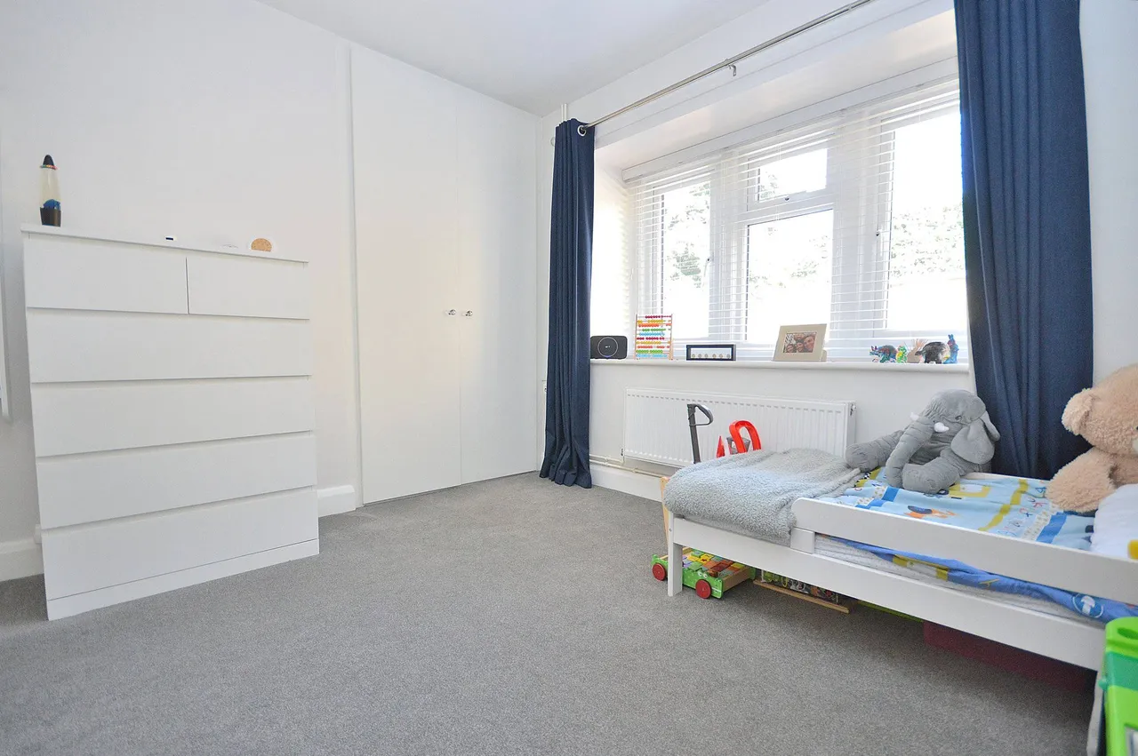 Manor Farm Road, Great Billing, Northampton, NN3 9EB, photo 15