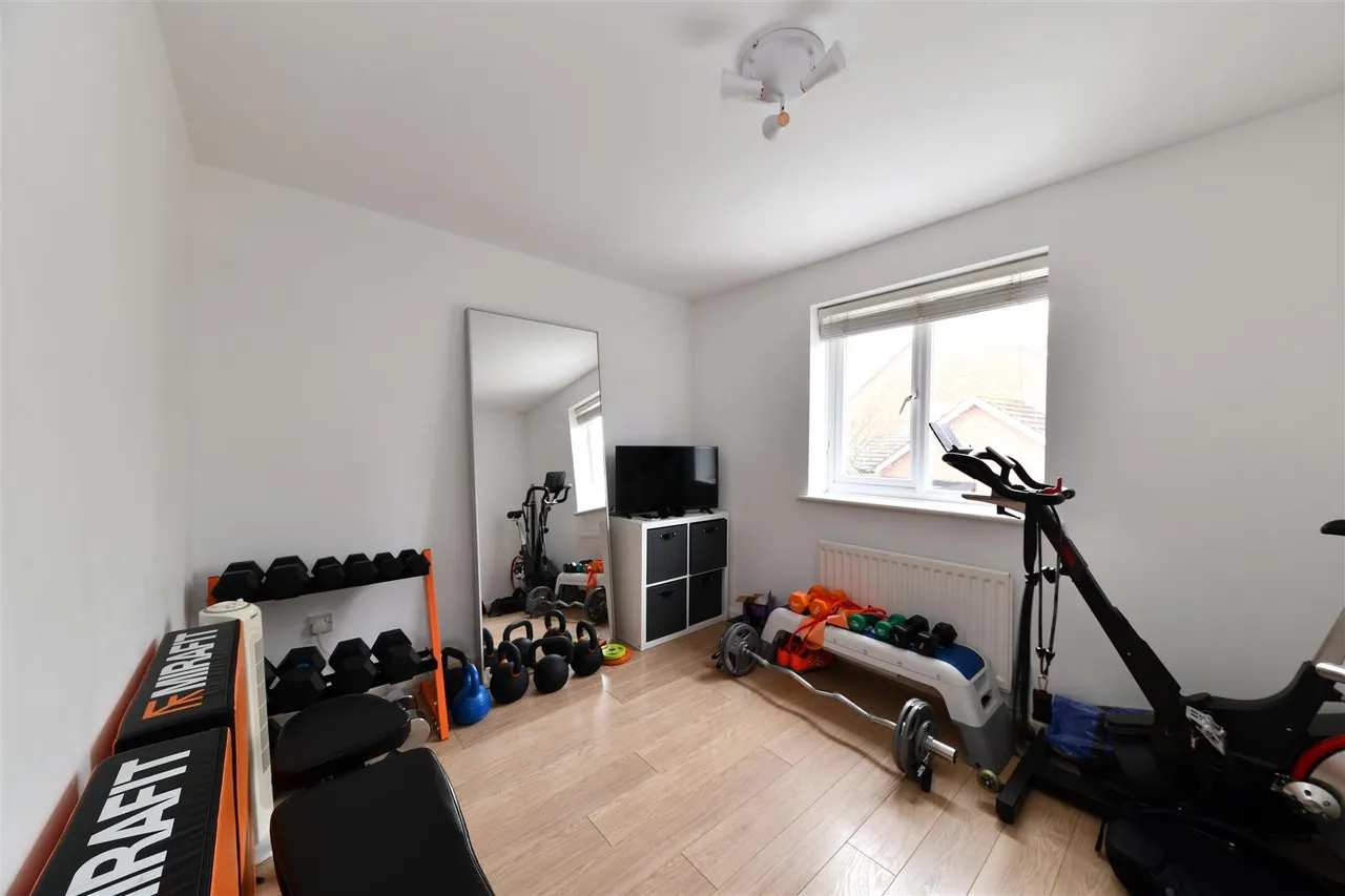 Thirlmere, Stevenage, Herts, SG1 6AQ, photo 11