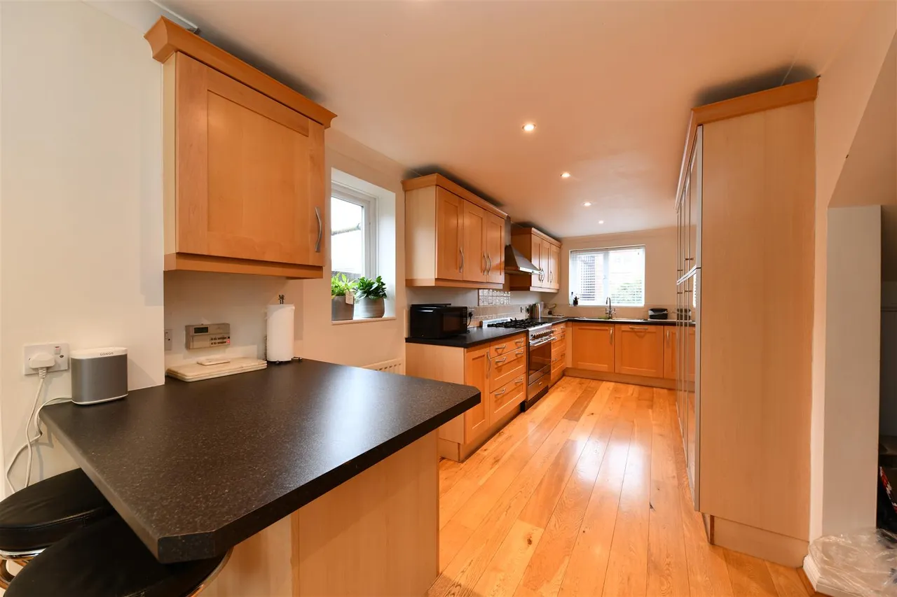Thirlmere, Stevenage, Herts, SG1 6AQ, photo 15