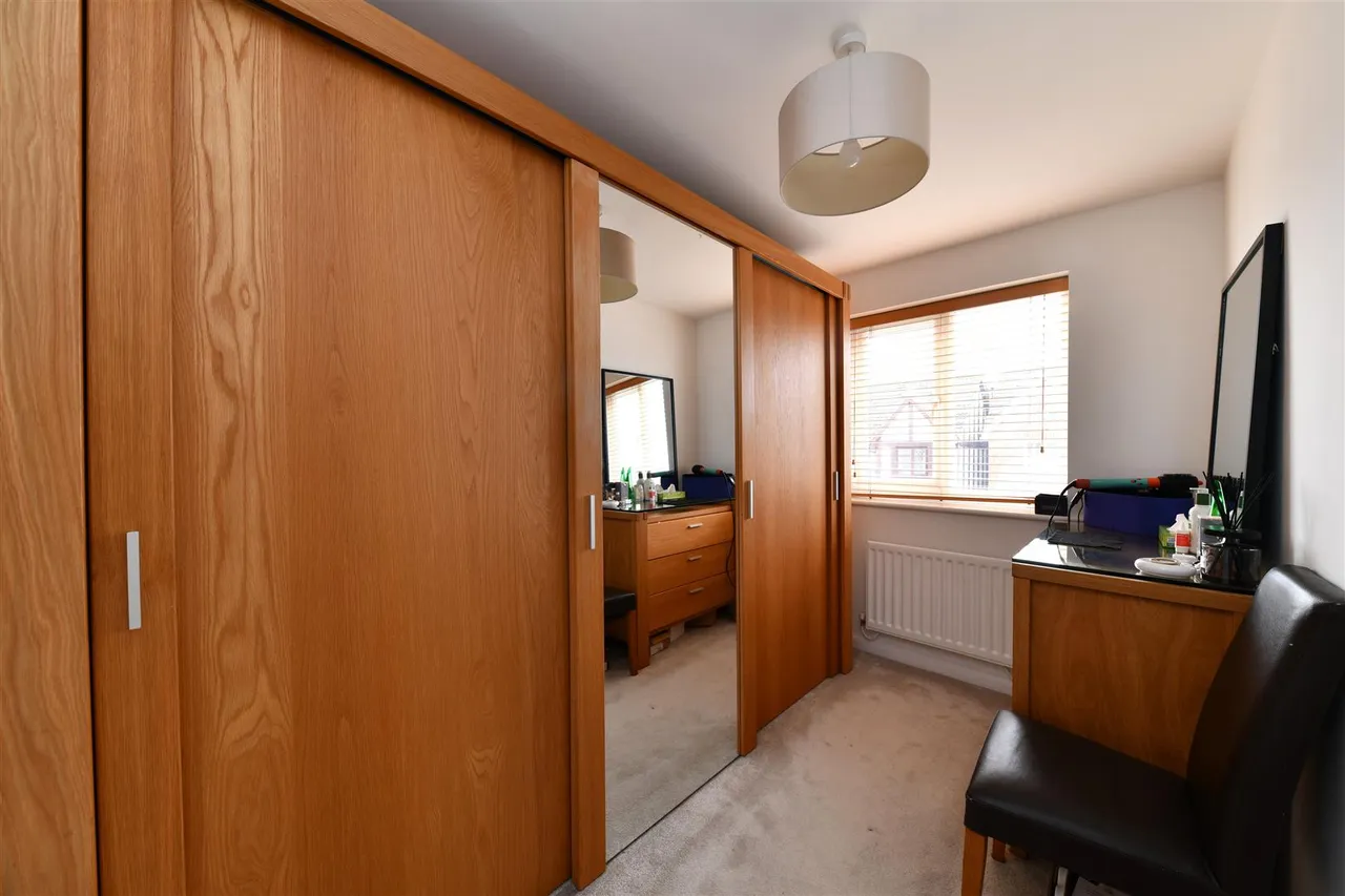 Thirlmere, Stevenage, Herts, SG1 6AQ, photo 28