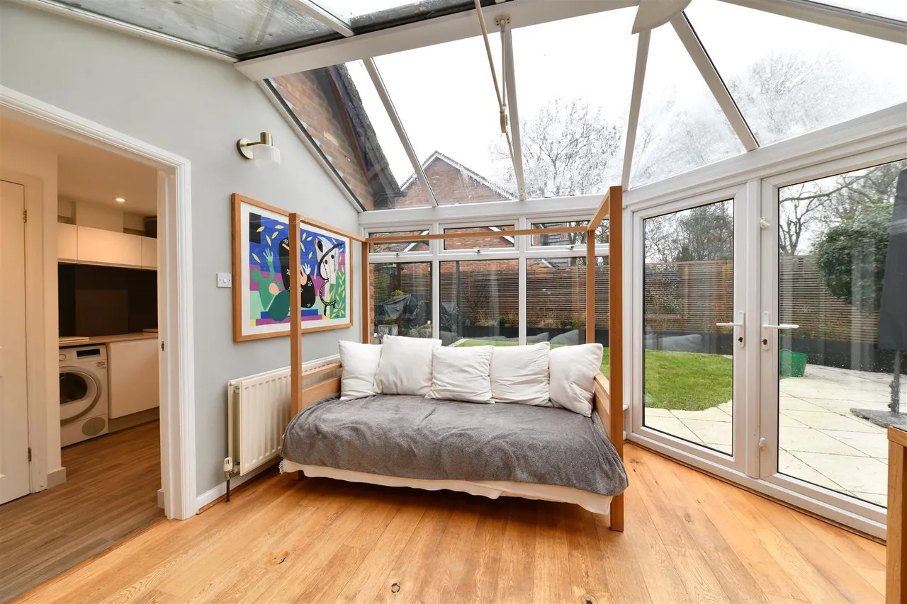 Thirlmere, Stevenage, Herts, SG1 6AQ, photo 6