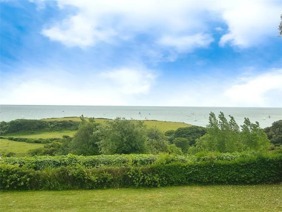 3 bed house for sale, Undercliff Drive, St. Lawrence, PO38