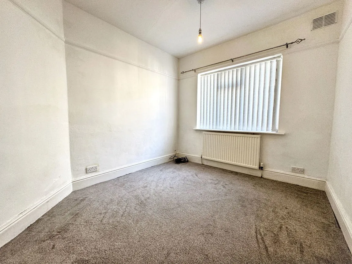 Towyn Road, Towyn, Conwy, LL22 9ER, photo 8