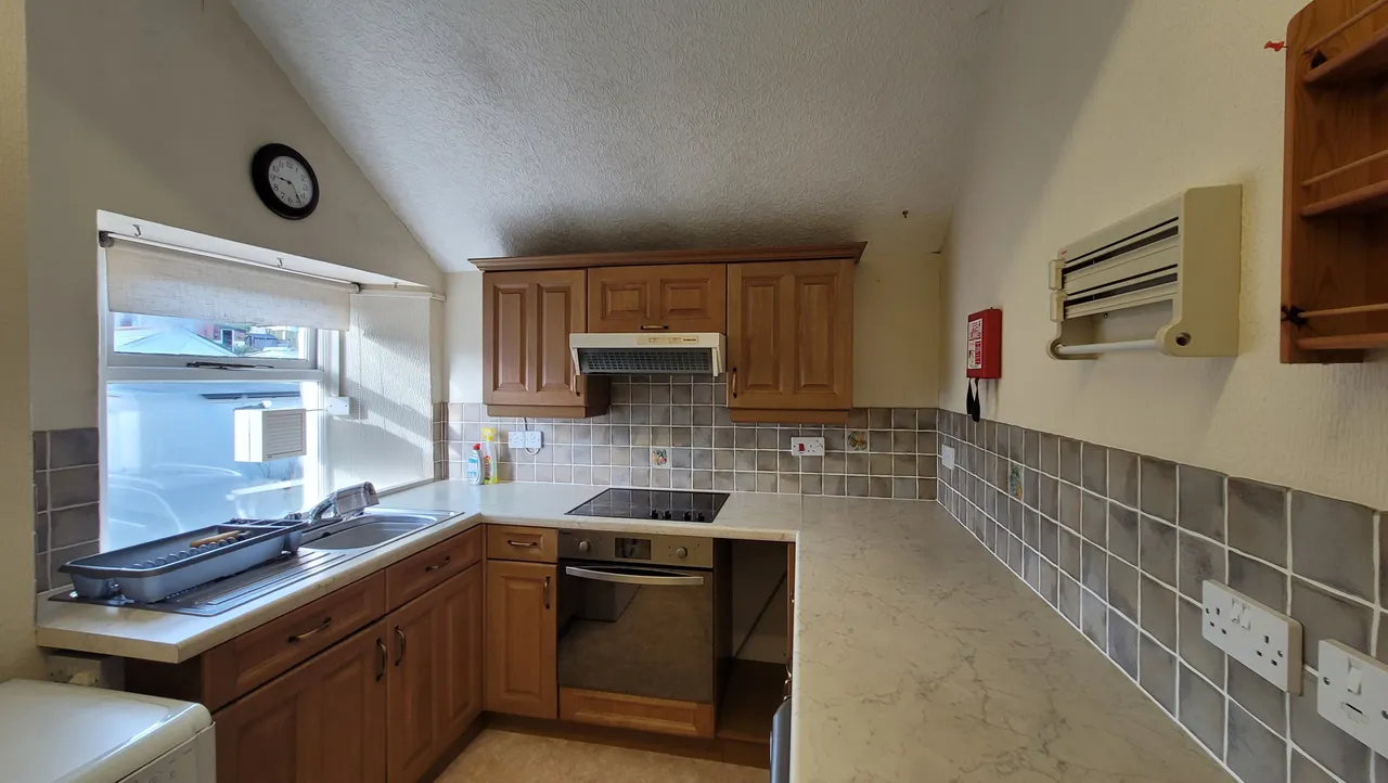 Wadebridge, PL27, photo 3