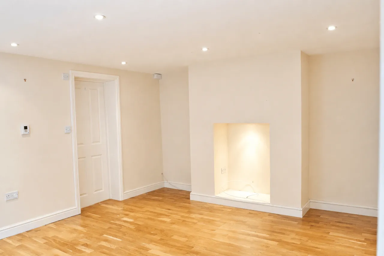 Plum Lane, London, SE18, photo 3