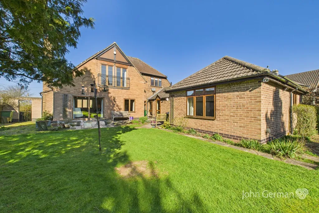 Willesley Close, Ashby-de-la-Zouch, photo 23