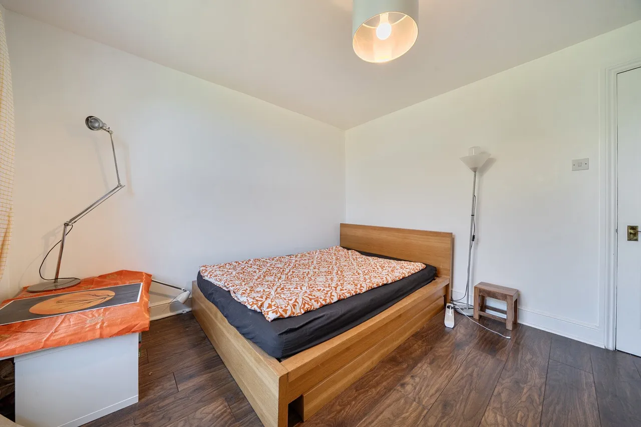 Coldharbour Lane, SE5, photo 7