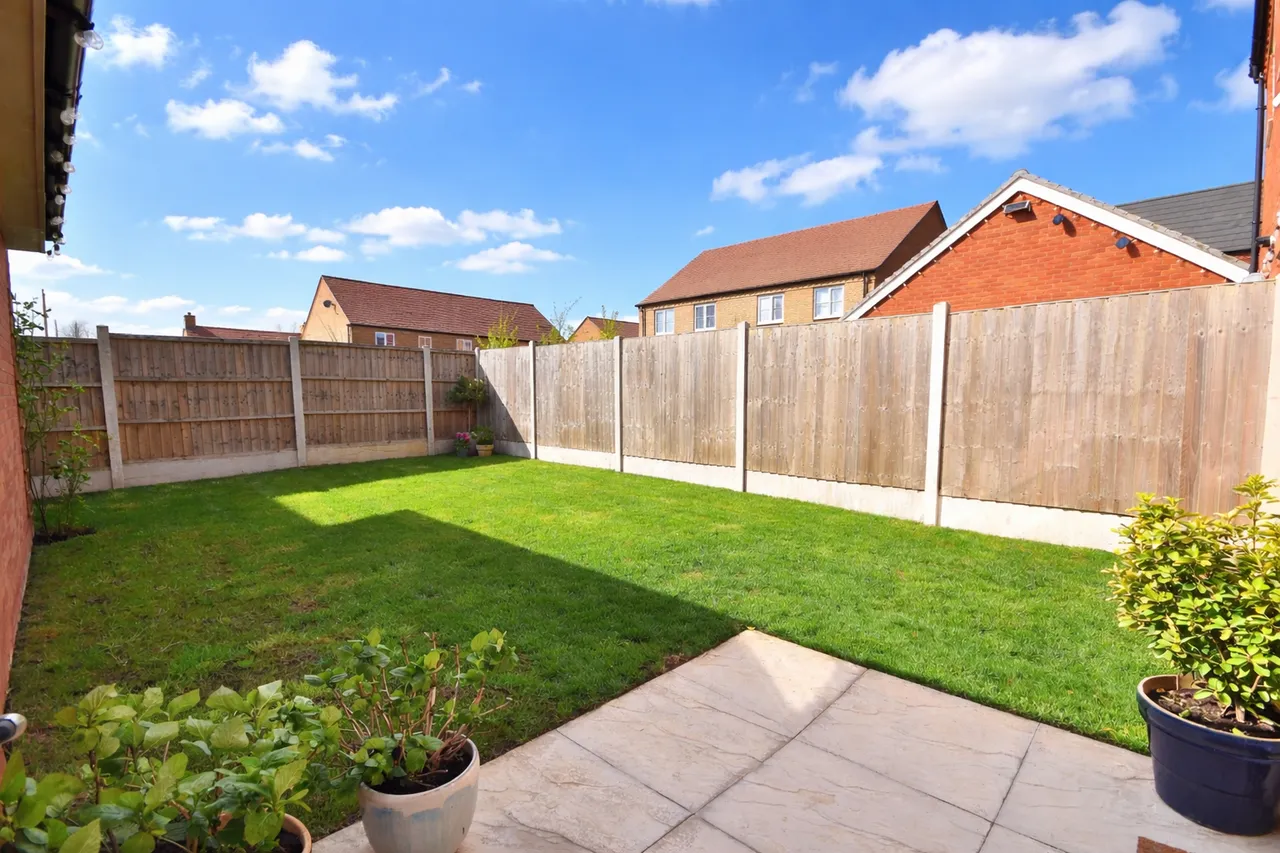 Upton Hall Crescent, Upton, Northampton, NN5 4UZ, photo 13