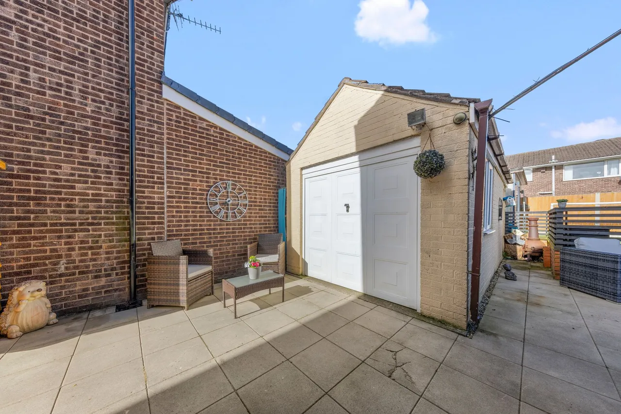 Winchester Avenue, Great Sankey, Warrington, Warrington, WA5 1XX, photo 17