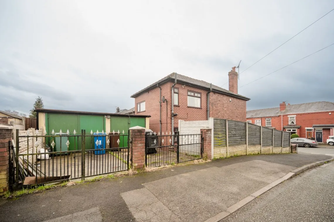 Beech Hill Lane, Wigan, WN6, photo 18