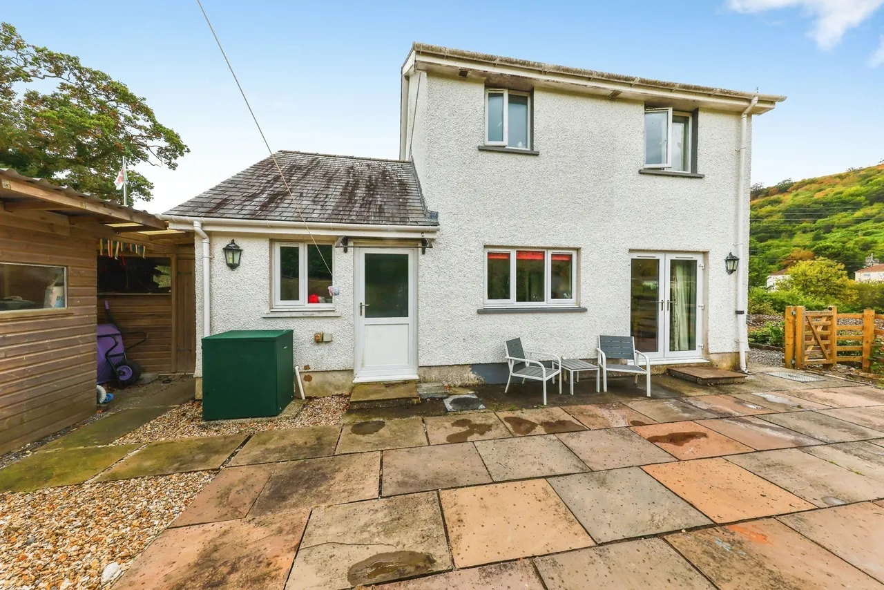 Llanfynydd, Carmarthen, SA32, photo 18
