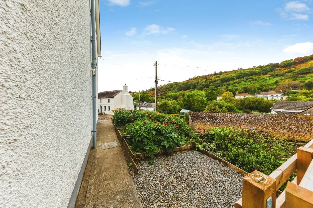 Llanfynydd, Carmarthen, SA32, photo 17