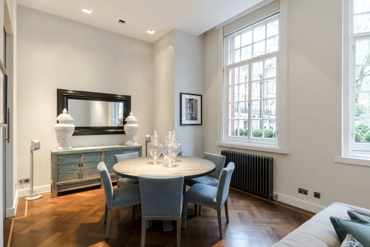 Kensington Court London W8, photo 2