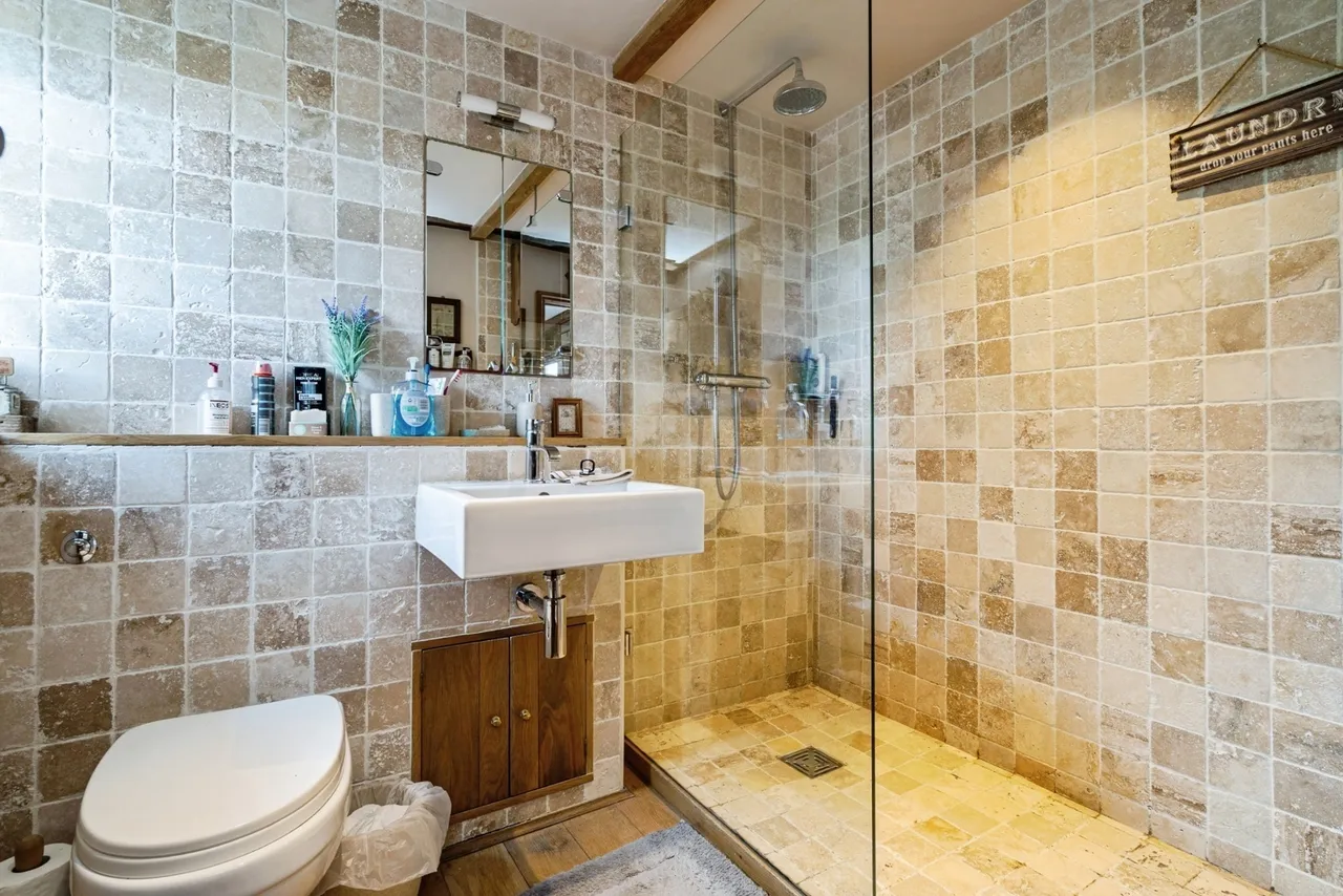 Church Road, Felmingham, Norfolk, NR28, photo 9