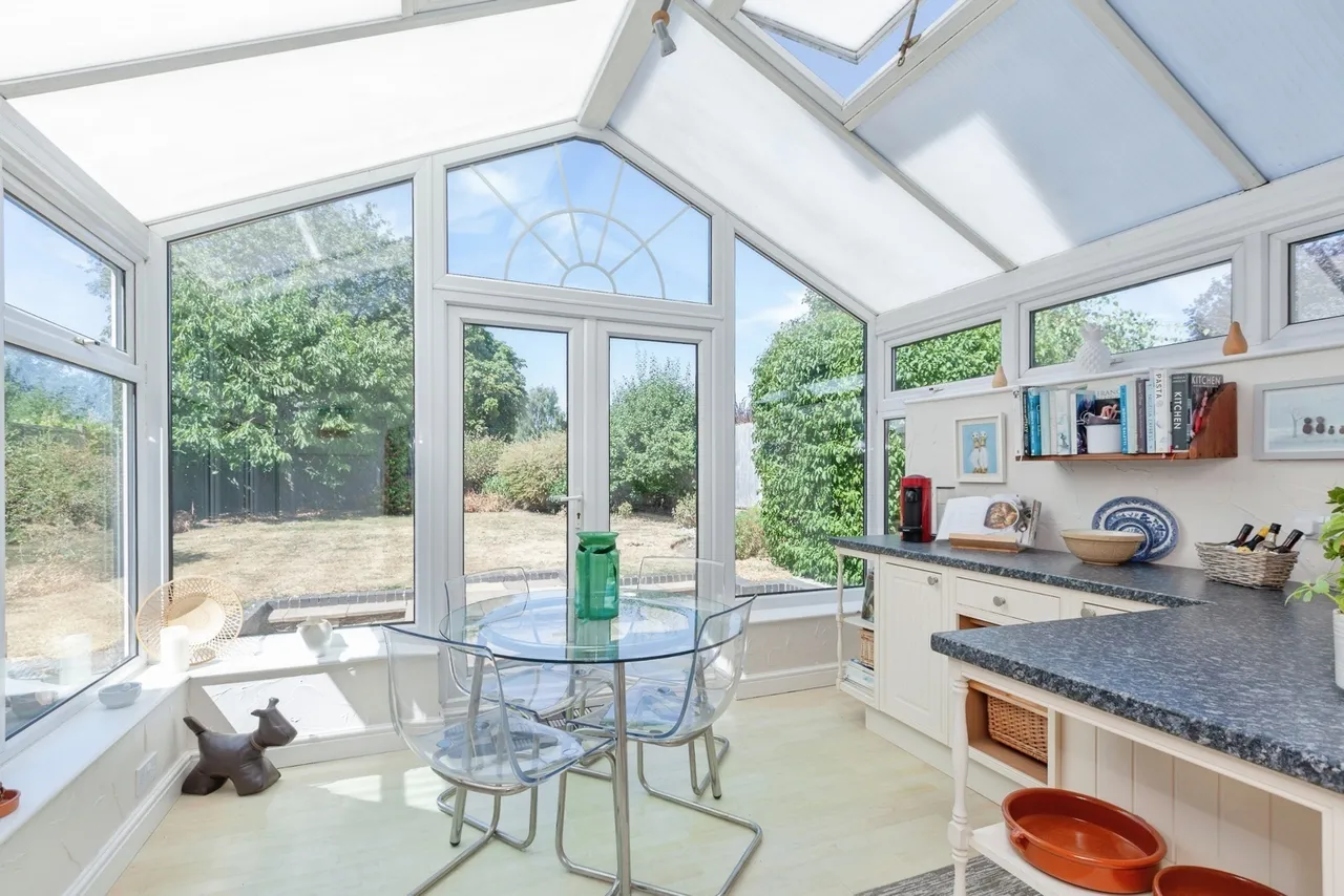 Quenby Crescent, Syston, LE7, photo 2
