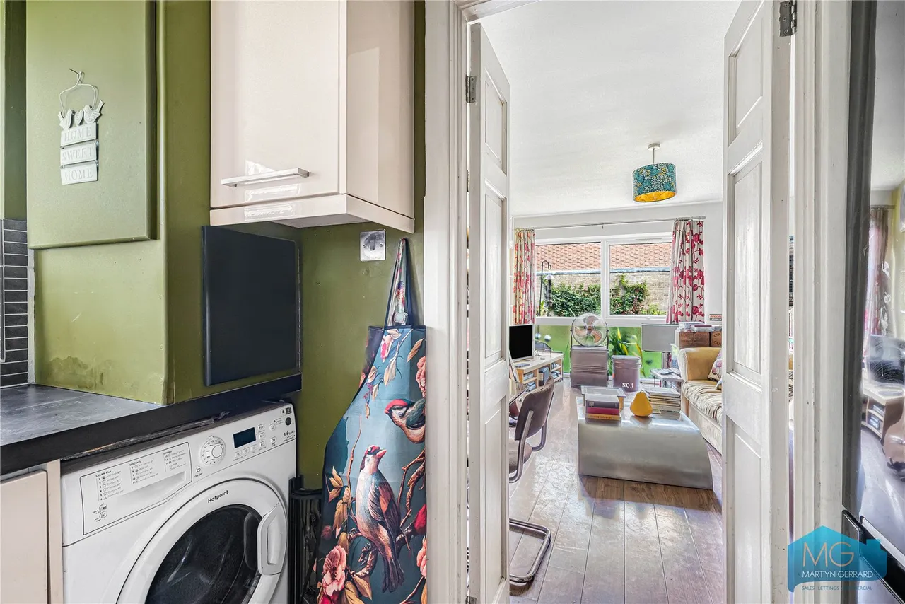 Fortis Green, London, N2, photo 6