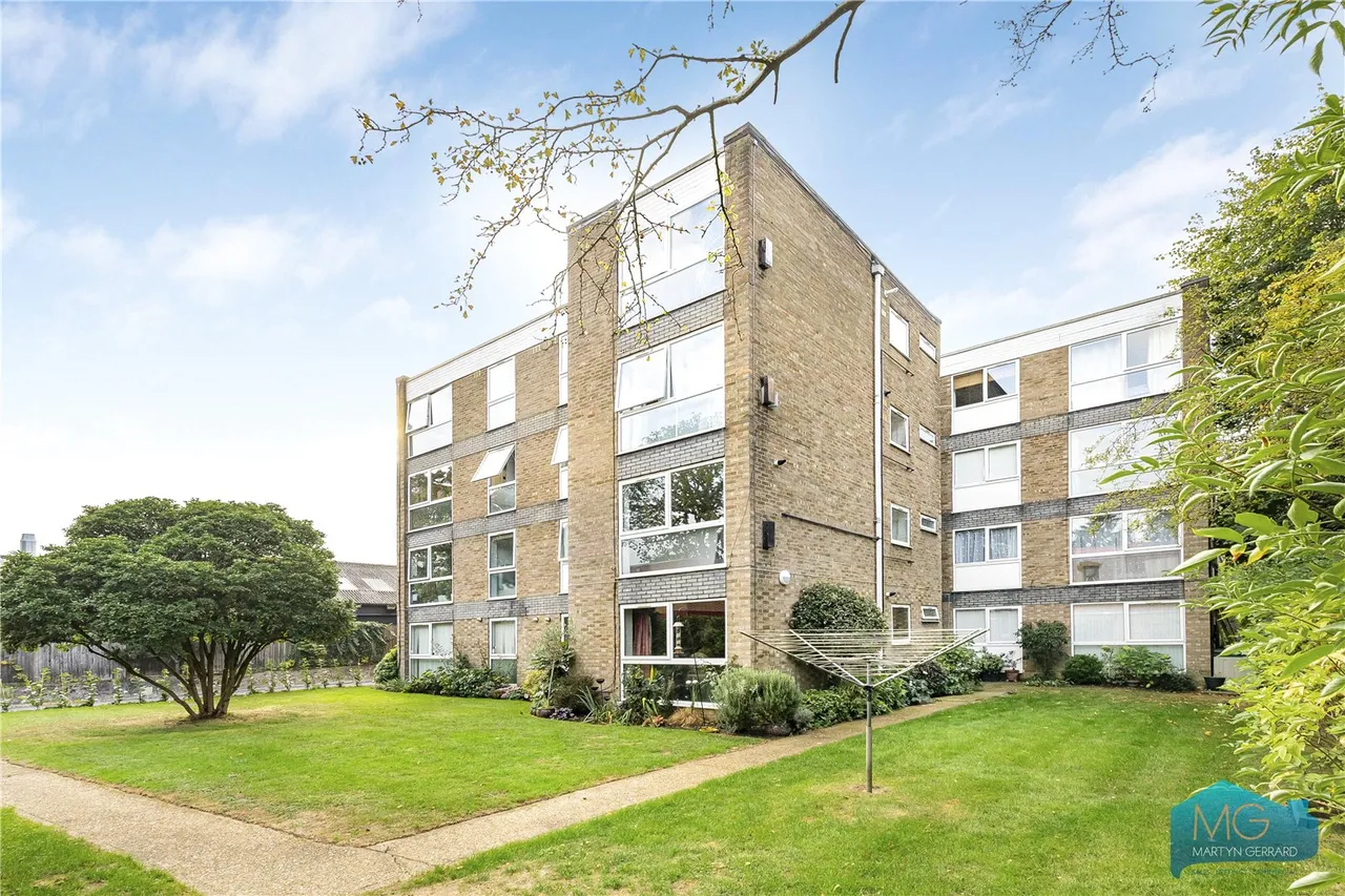 Fortis Green, London, N2, photo 10