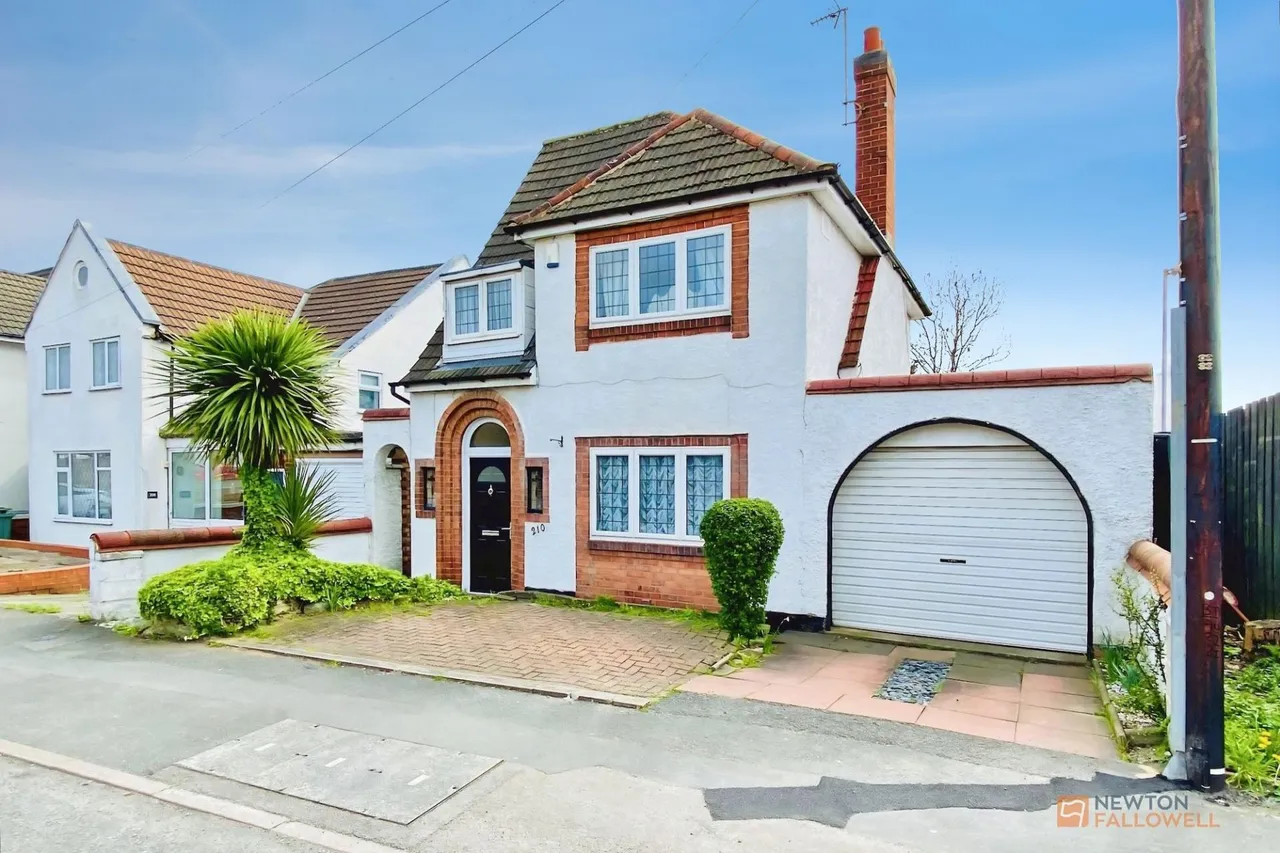 3 bed house for sale, Narborough Road South, Leicester, LE3