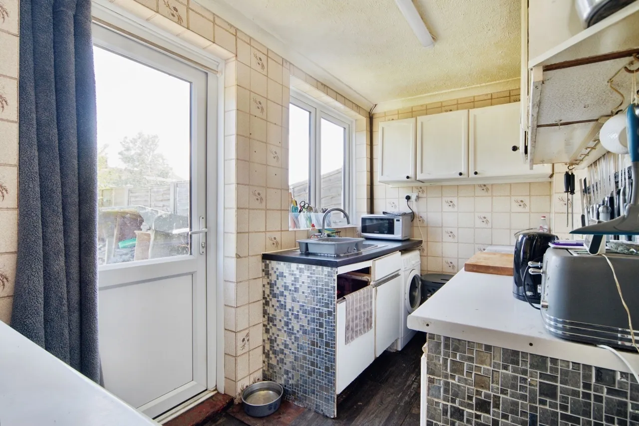Rogers Road, Dagenham, RM10, photo 13